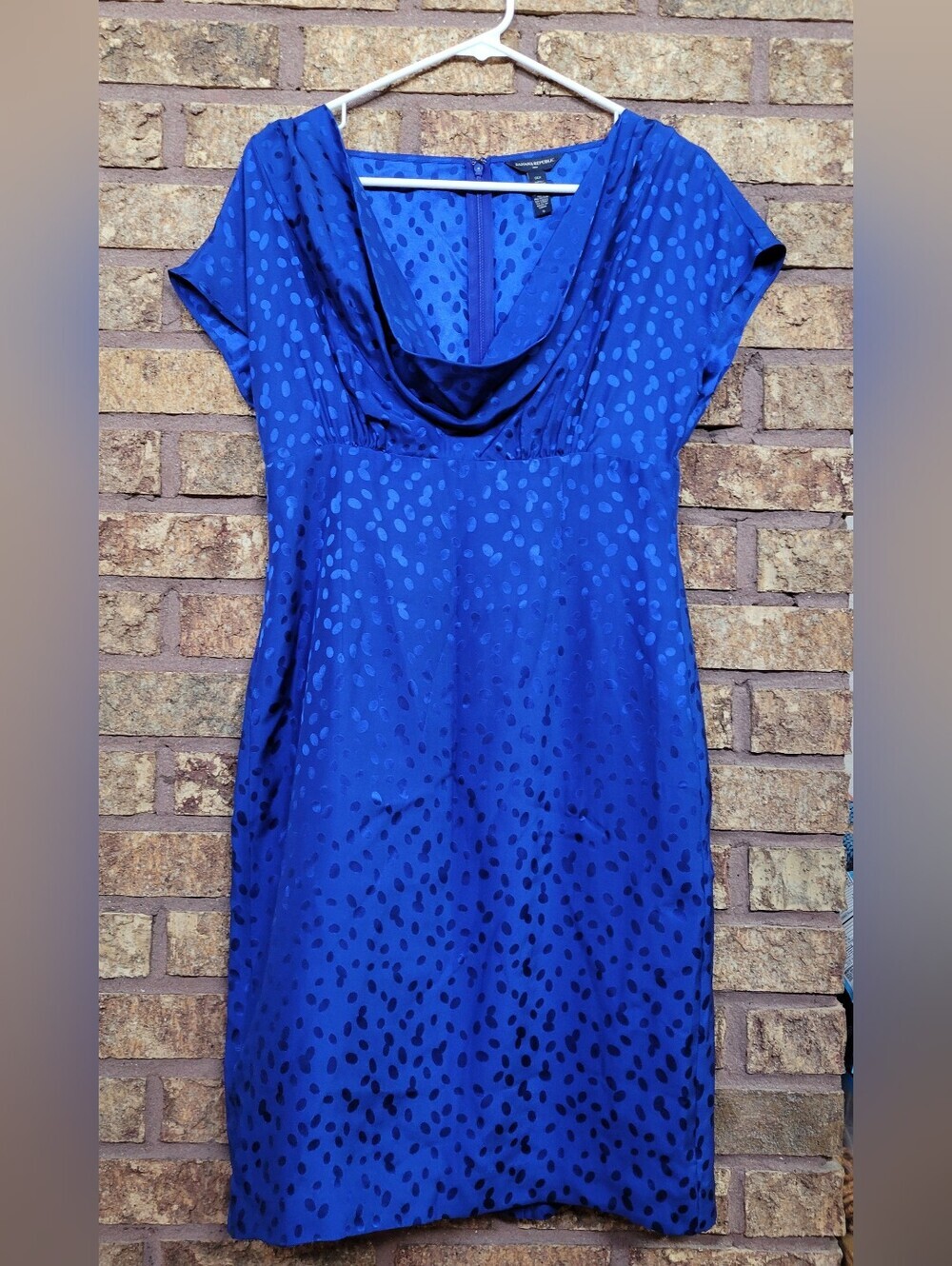 Banana Republic 100% Silk Dress Cowl Neck Blue Dress Size 6 Feminine Party